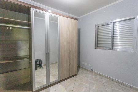 Quarto 1 de casa para alugar com 2 quartos, 70m² em Vila Guacuri, Diadema