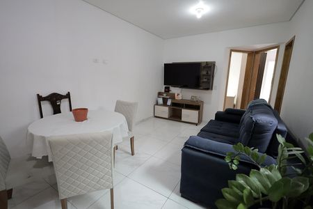 Sala de apartamento para alugar com 2 quartos, 72m² em Jardim Las Vegas, Santo André