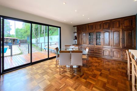 Sala de Jantar de casa de condomínio à venda com 3 quartos, 450m² em Estância Serrana, Nova Lima