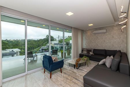 Sala 1 de casa de condomínio para alugar com 4 quartos, 529m² em Gran Park, Vespasiano