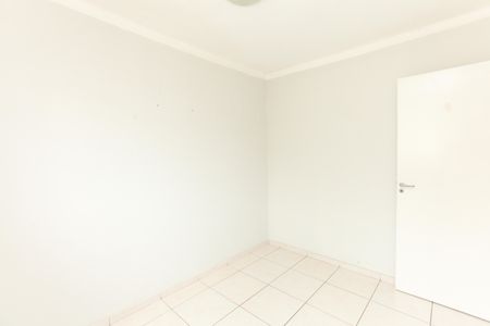 Apartamento à venda com 2 quartos, 49m² em Industrial, Contagem