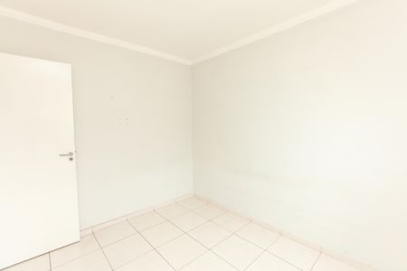 Apartamento à venda com 2 quartos, 49m² em Industrial, Contagem