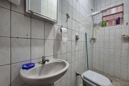 Banheiro de casa à venda com 4 quartos, 400m² em Jardim Pauliceia, Campinas