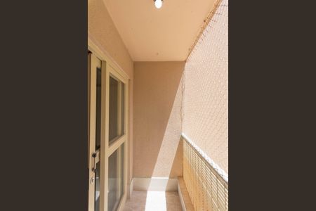 Sacada da Sala de apartamento para alugar com 3 quartos, 65m² em Loteamento Parque São Martinho, Campinas