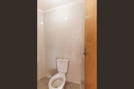 Banheiro de casa para alugar com 1 quarto, 100m² em Pari, São Paulo