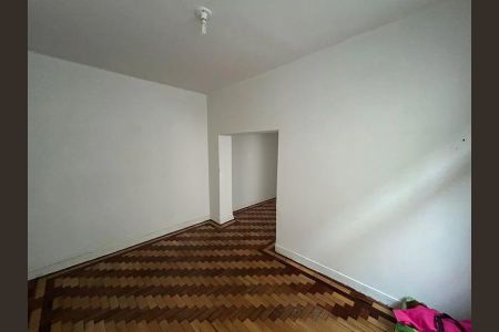 Sala de apartamento para alugar com 2 quartos, 110m² em São João, Porto Alegre