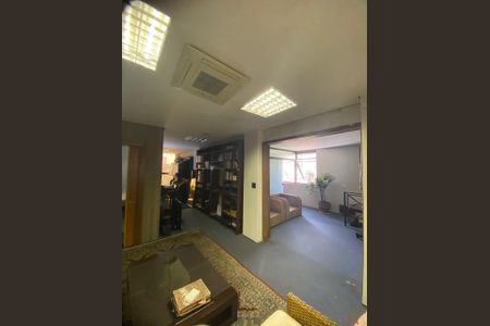 Foto 13 de casa à venda com 3 quartos, 211m² em Vila Deodoro, São Paulo