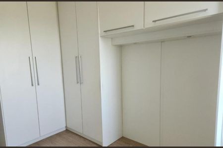 Quarto de apartamento à venda com 2 quartos, 59m² em Parque das Camelias, Campinas