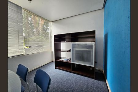 Sala de casa para alugar com 6 quartos, 560m² em Brooklin, São Paulo