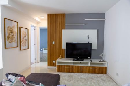 Apartamento para alugar com 2 quartos, 75m² em Jardim Sarah, São Paulo