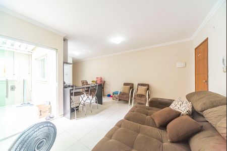 Sala de apartamento à venda com 3 quartos, 68m² em Vila Humaita, Santo André