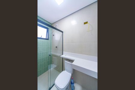 Banheiro Social de casa à venda com 3 quartos, 116m² em Vila Scarpelli, Santo André