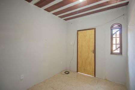 Sala de casa para alugar com 1 quarto, 50m² em Venda da Cruz, São Gonçalo