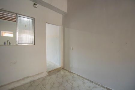 Quarto 1 de casa para alugar com 1 quarto, 50m² em Venda da Cruz, São Gonçalo