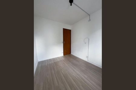 Apartamento para alugar com 2 quartos, 49m² em Parque Pinheiros, Taboão da Serra