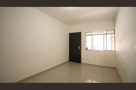 Casa para alugar com 2 quartos, 200m² em Cidade Satelite Santa Barbara, São Paulo