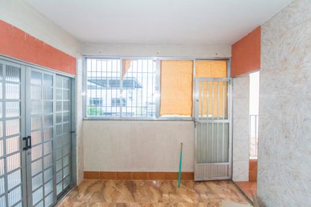 Sala de casa para alugar com 2 quartos, 100m² em Rocha Miranda, Rio de Janeiro