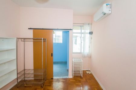 Quarto 2 de apartamento para alugar com 2 quartos, 85m² em Jacarepaguá, Rio de Janeiro
