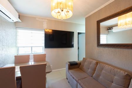 Apartamento à venda com 2 quartos, 43m² em Guajuviras, Canoas