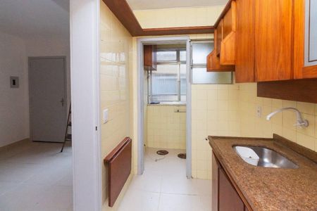Cozinha de apartamento para alugar com 1 quarto, 42m² em Higienópolis, Porto Alegre
