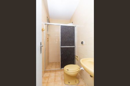 Banheiro de apartamento para alugar com 1 quarto, 42m² em Higienópolis, Porto Alegre