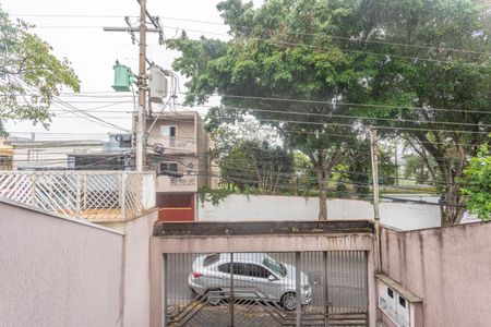 Vista da janela de casa para alugar com 3 quartos, 182m² em Taboão, Diadema