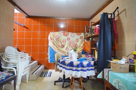 Sala de casa à venda com 3 quartos, 200m² em Jardim Carvalho, Porto Alegre