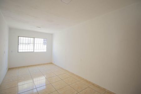 Sala de apartamento para alugar com 2 quartos, 70m² em Mutondo, São Gonçalo