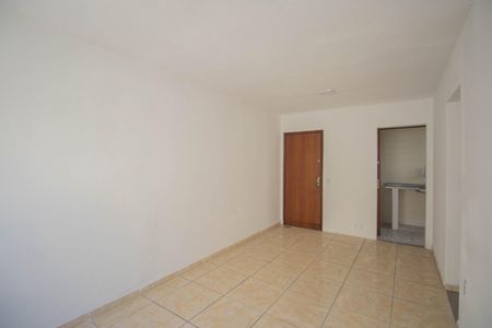 Sala de apartamento para alugar com 2 quartos, 70m² em Mutondo, São Gonçalo
