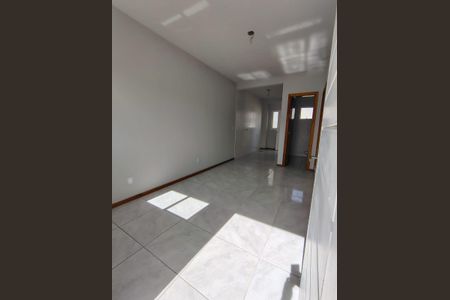 Apartamento à venda com 2 quartos, 50m² em Restinga, Porto Alegre