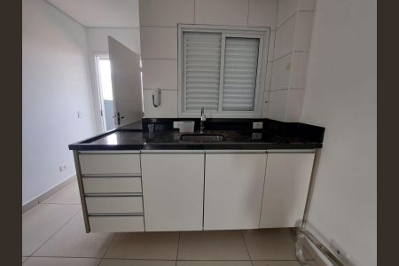 Cozinha de kitnet/studio para alugar com 2 quartos, 55m² em Novo Osasco, Osasco