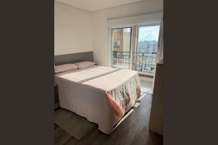 Quarto de apartamento à venda com 3 quartos, 97m² em Vila Scarpelli, Santo André