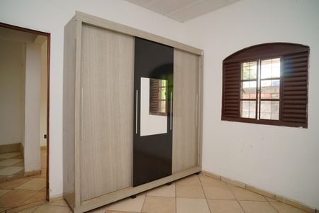 Quarto 1 de casa para alugar com 2 quartos, 70m² em Itapeba, Maricá