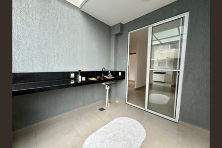 varanda de apartamento para alugar com 2 quartos, 67m² em Eldorado, Contagem