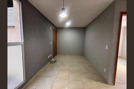 Apartamento à venda com 2 quartos, 52m² em Santos Dumont, São Leopoldo