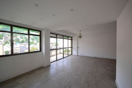 Sala de apartamento para alugar com 4 quartos, 280m² em Centro, Nova Iguaçu