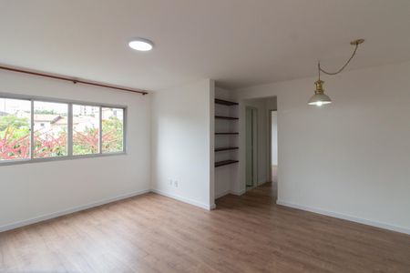 Sala de apartamento para alugar com 2 quartos, 68m² em Parque Paraiso, São Paulo