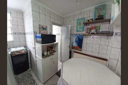 Cozinha de apartamento para alugar com 1 quarto, 30m² em Centro, São Vicente
