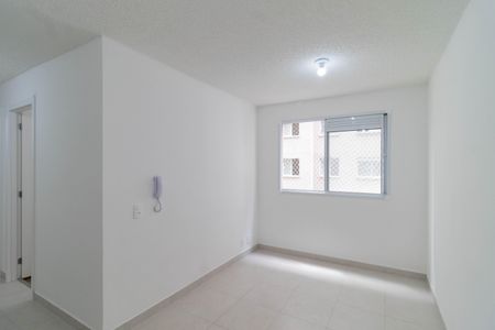 Sala de apartamento à venda com 2 quartos, 34m² em Parque Industrial Tomas Edson, São Paulo