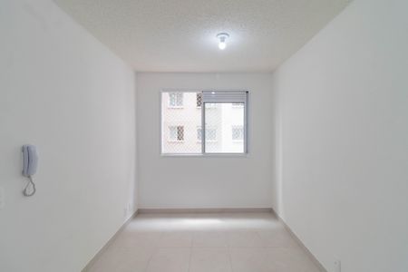 Sala de apartamento à venda com 2 quartos, 34m² em Parque Industrial Tomas Edson, São Paulo