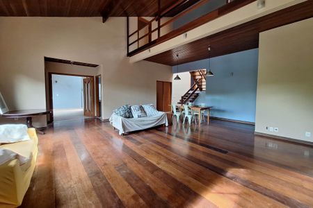 Sala de casa para alugar com 4 quartos, 450m² em Engenho do Mato, Niterói