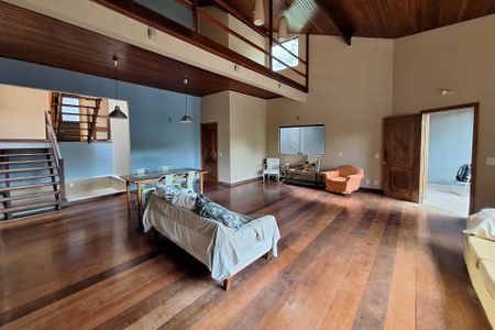 Sala de casa para alugar com 4 quartos, 450m² em Engenho do Mato, Niterói