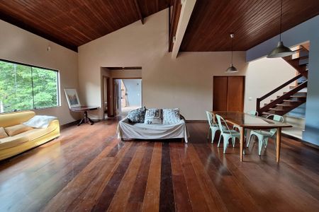 Sala de casa para alugar com 4 quartos, 450m² em Engenho do Mato, Niterói