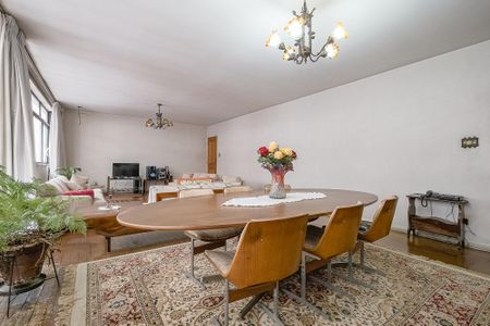 Apartamento à venda com 3 quartos, 158m² em Cerqueira César, São Paulo