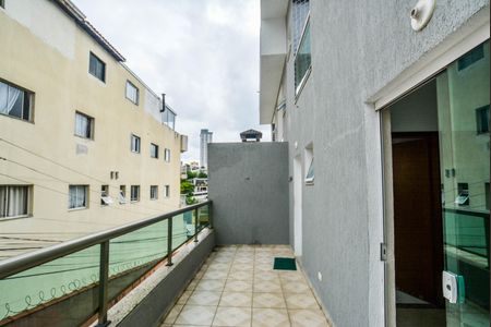 Sala de casa para alugar com 2 quartos, 136m² em Vila Curuçá, Santo André