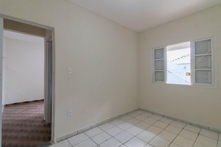 Quarto de casa para alugar com 1 quarto, 45m² em Vila Florida, Guarulhos
