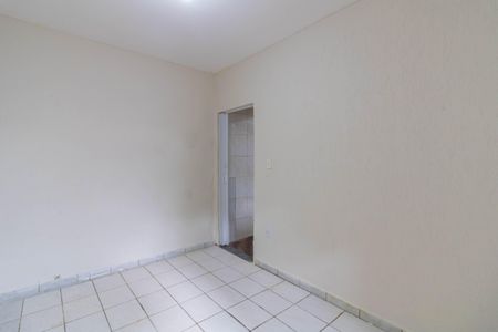 Quarto de casa para alugar com 1 quarto, 45m² em Vila Florida, Guarulhos