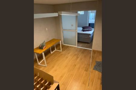 Quarto de casa para alugar com 3 quartos, 150m² em Jardim Monte Kemel, São Paulo