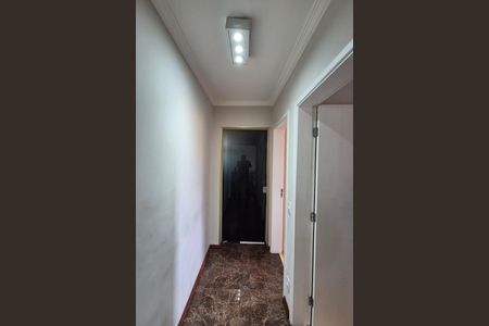 Corredor de apartamento à venda com 2 quartos, 60m² em Jardim Primavera, Campinas