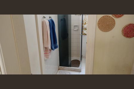 Banheiro de apartamento à venda com 2 quartos, 55m² em Estácio, Rio de Janeiro